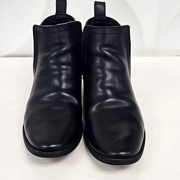 Dolce Vita Black Ankle Boots - Picture 3 of 10